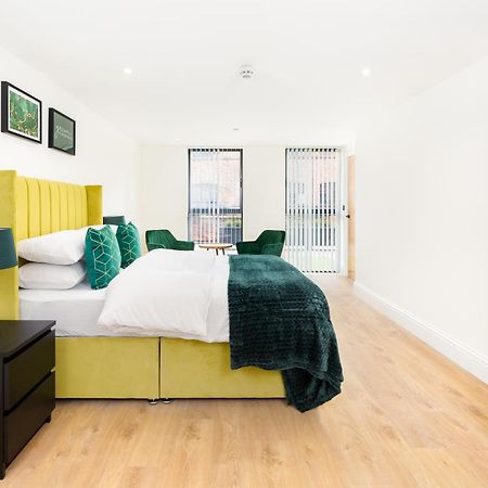 Sydenham Place: Premium Penthouses in Birmingham's Jewellery Quarter Room photo